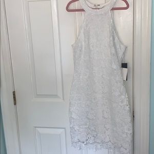 Lulu’s laced dress